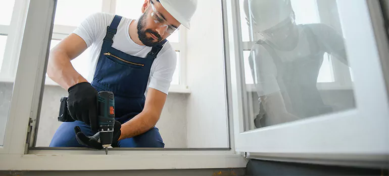 Replace Broken Window Pane in Menlo Park, CA