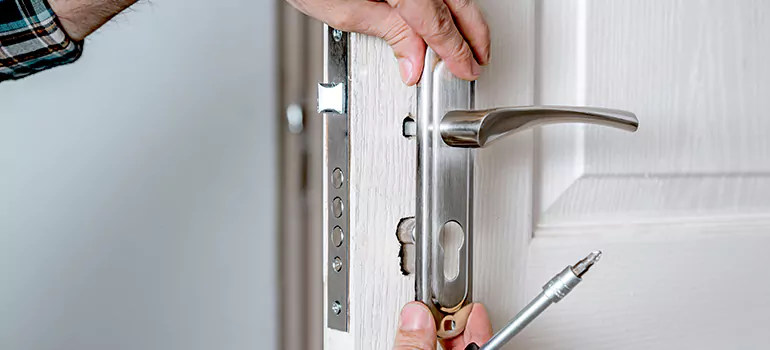 Front Door Knob Repair in Menlo Park, CA